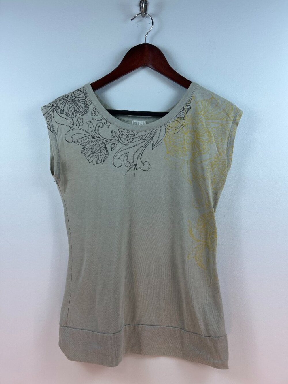 Sage Green Racerback Tank with Floral Print Graphic Sz S